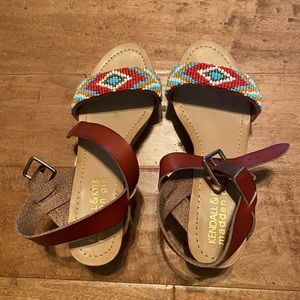 kendall & kylie platforms